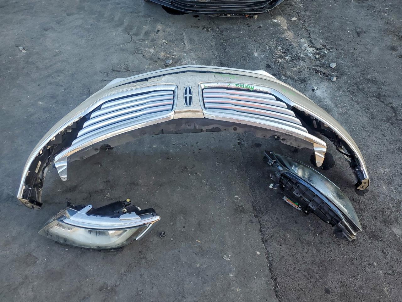 2017 Lincoln Mkc Premiere VIN: 5LMCJ1C93HUL28522 Lot: 93694475