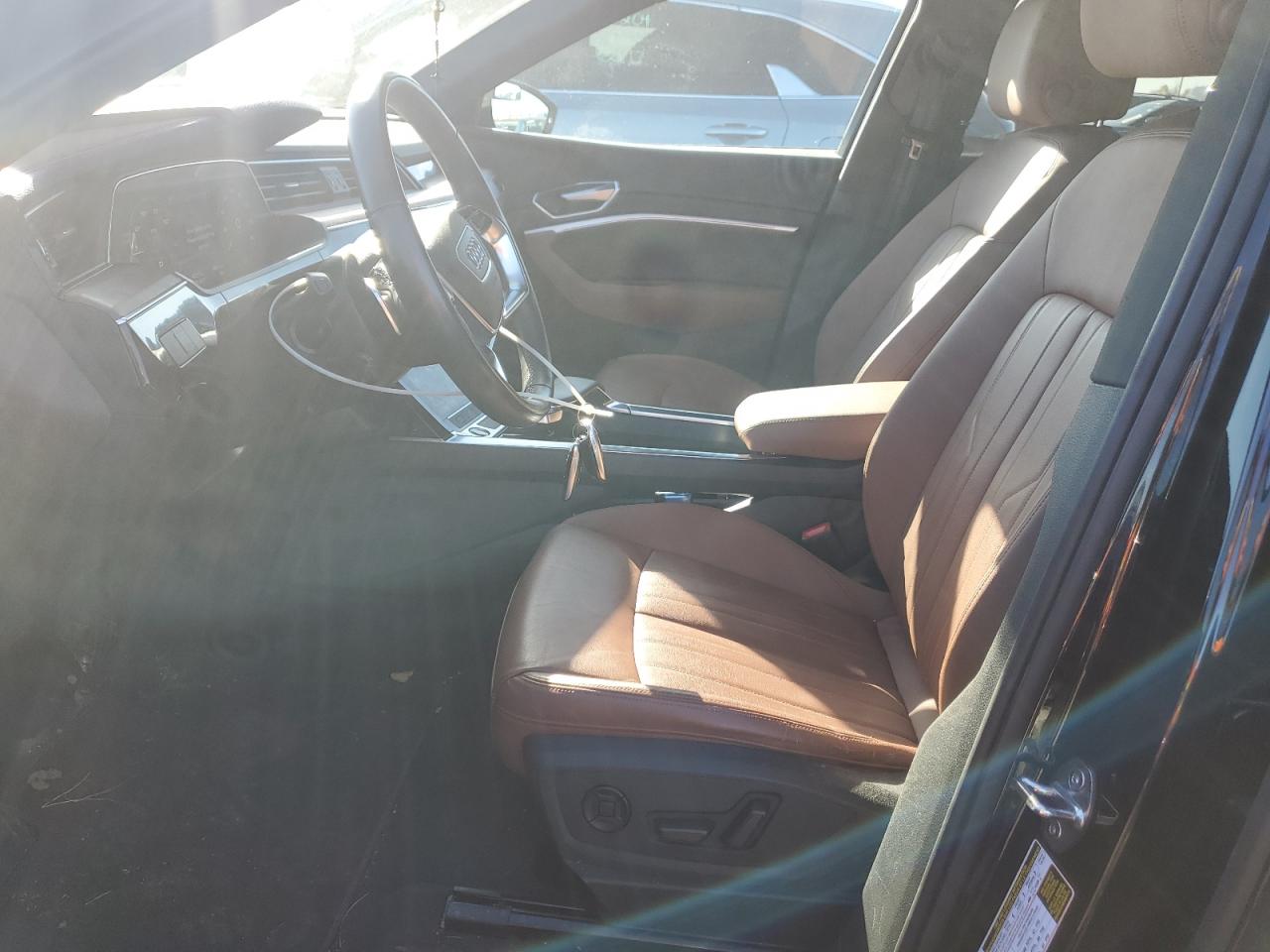 2022 Audi E-Tron Premium VIN: WA1AAAGE0NB027648 Lot: 92594905