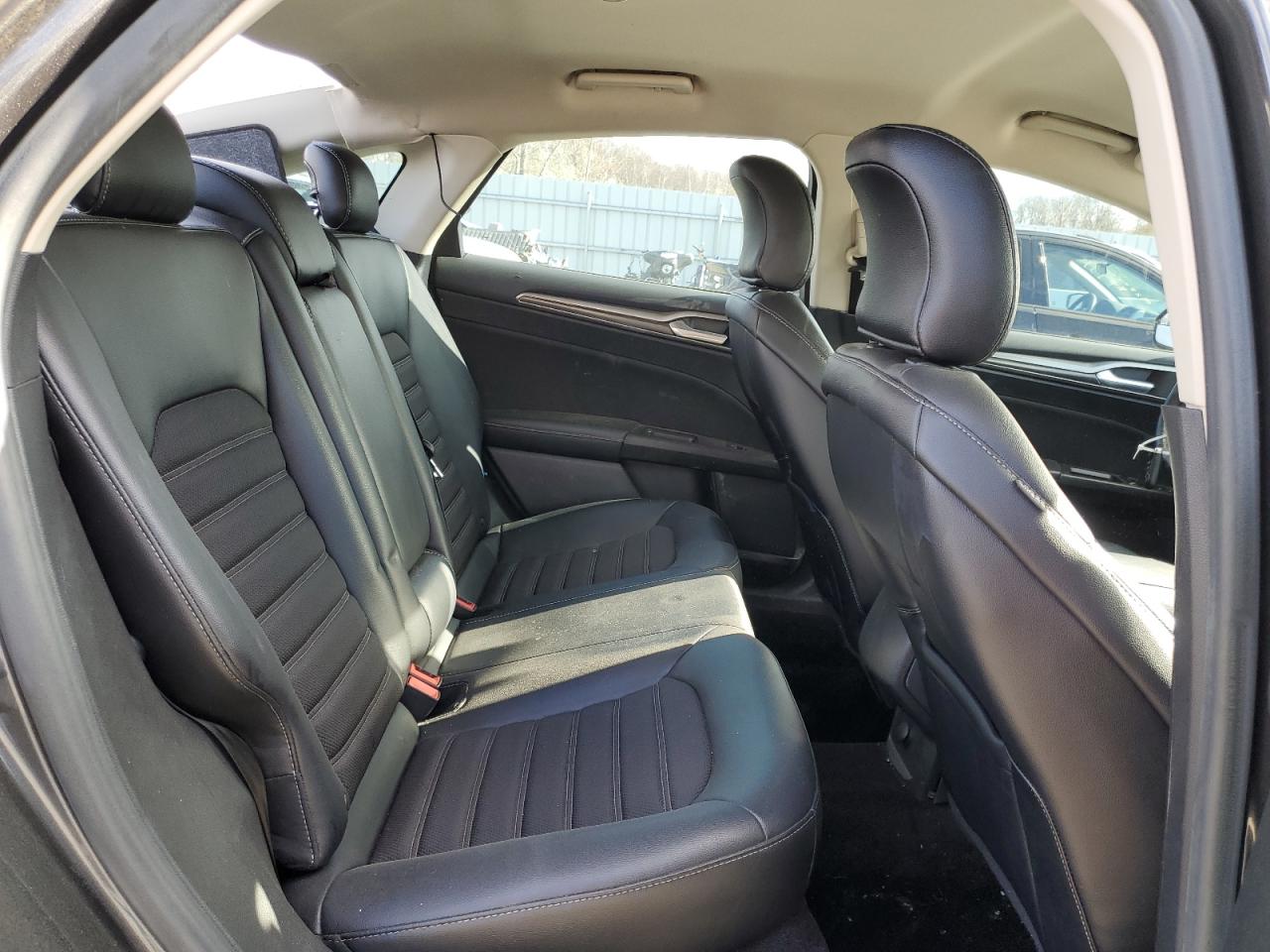 2017 Ford Fusion Se VIN: 3FA6P0T92HR307395 Lot: 92279825