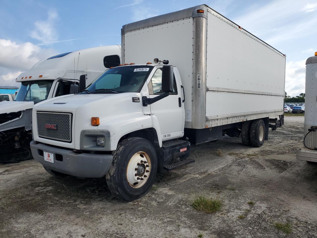 2007 GMC C7500 C7C042 white other diesel 1GDK7C1C07F900592 photo #3