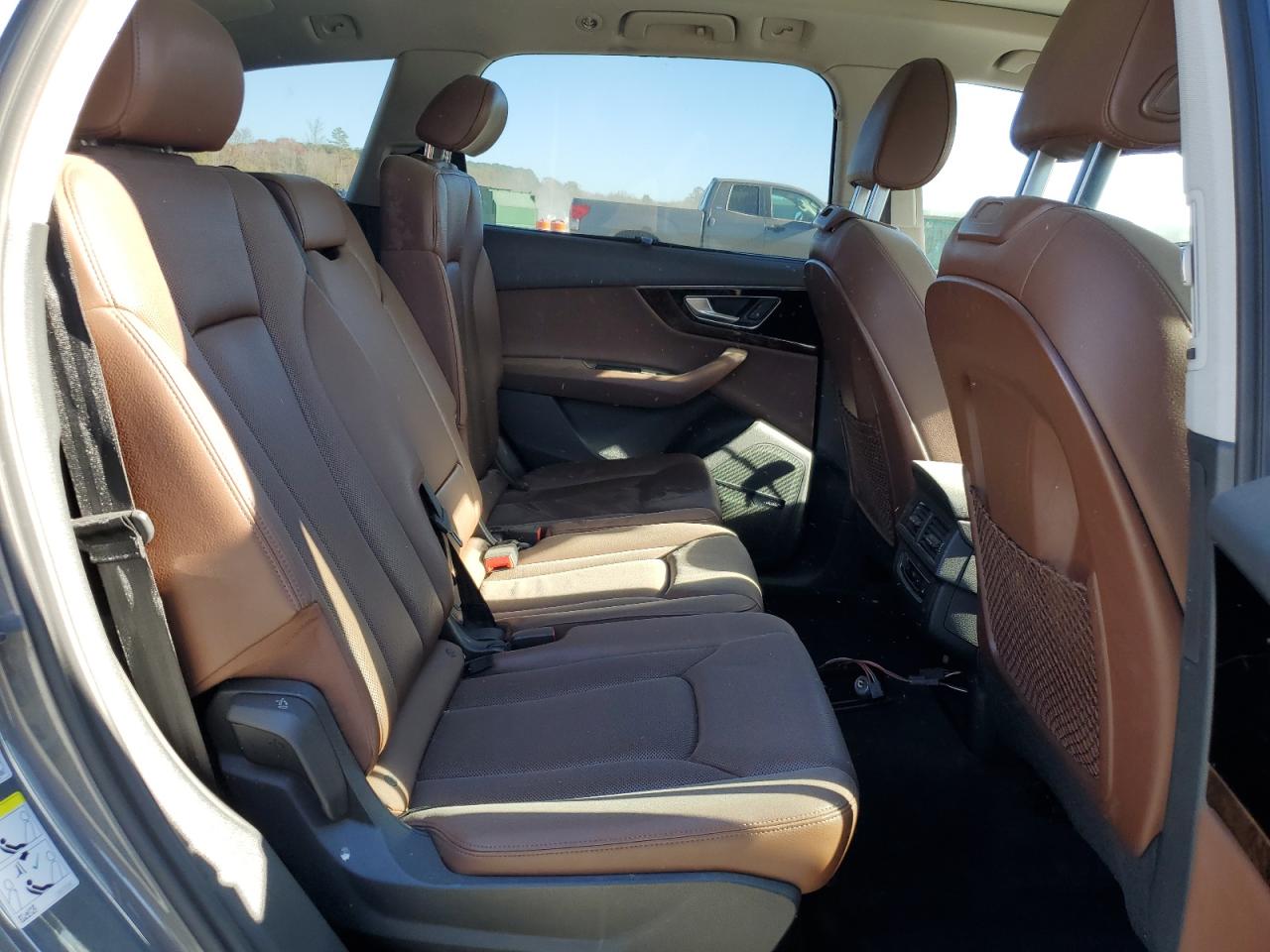 2017 Audi Q7 Premium Plus VIN: WA1LAAF76HD058584 Lot: 92901095