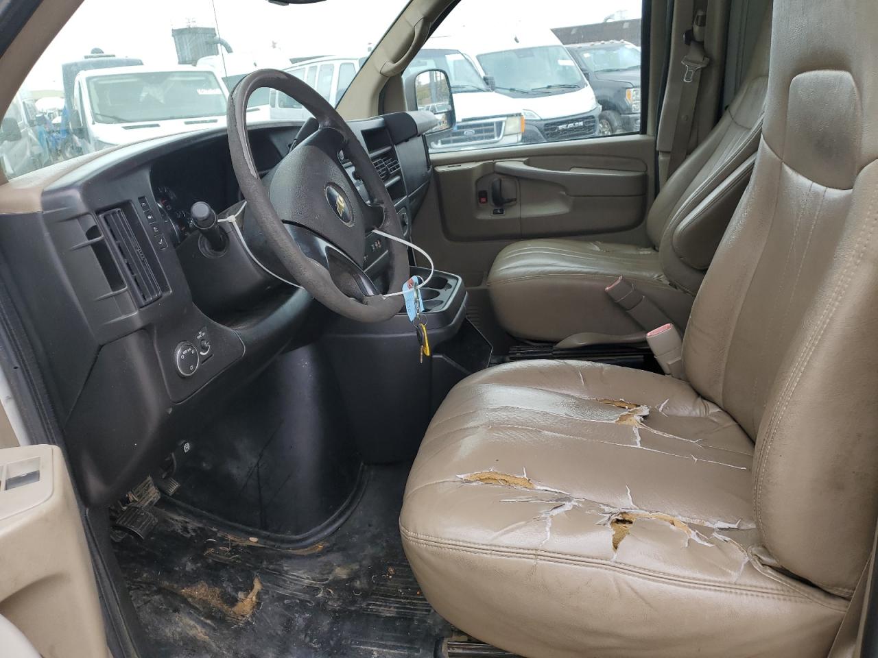 2014 Chevrolet Express 2500 Delivery Van VIN: 1GCWGGFA8E1145528 Lot: 91783935