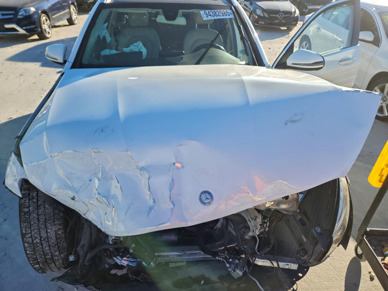 2016 Mercedes-Benz Glc 300 VIN: WDC0G4JBXGF013388 Lot: 94382985