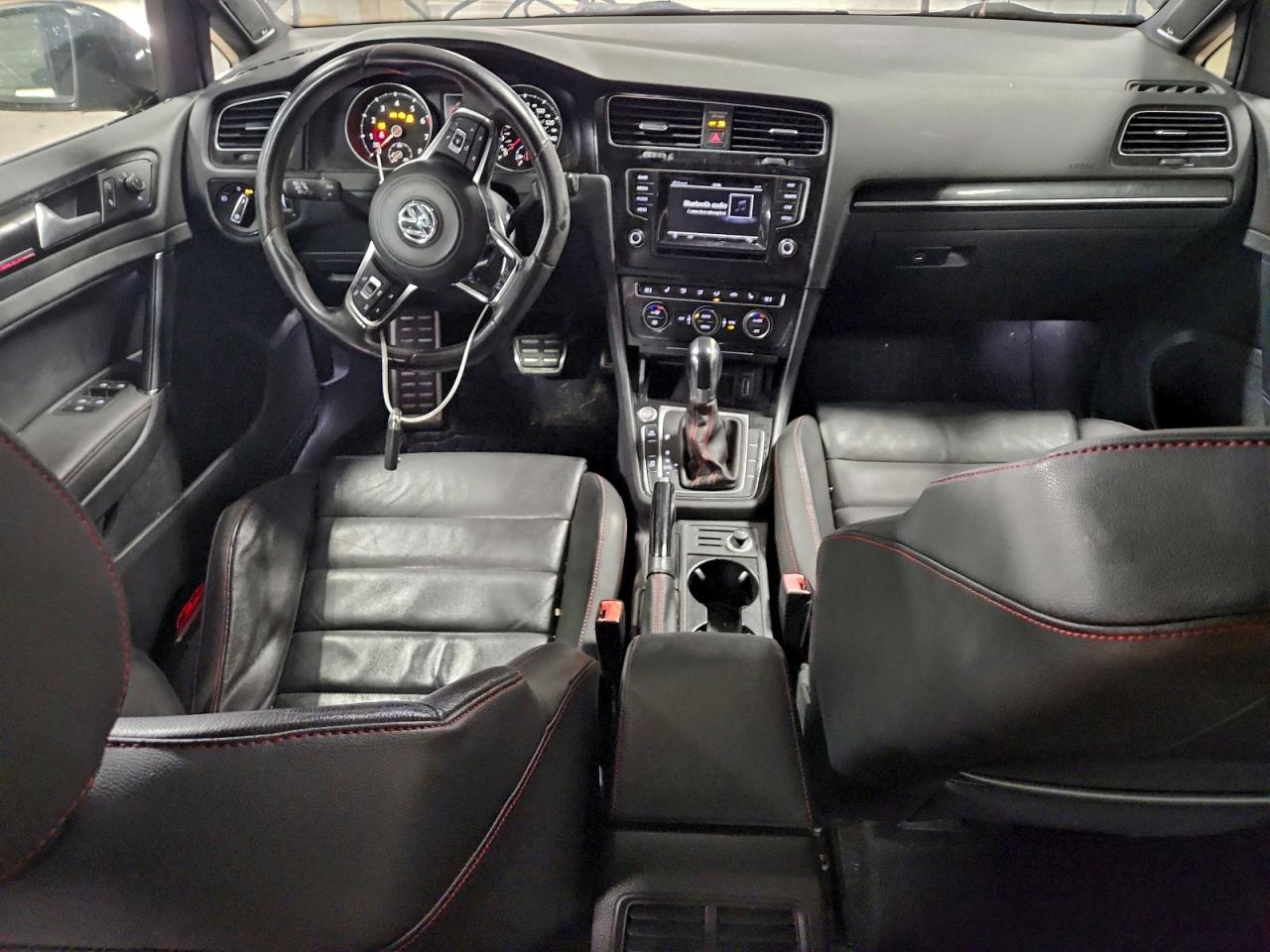 2015 Volkswagen Gti VIN: 3VW4T7AU9FM048666 Lot: 94384055