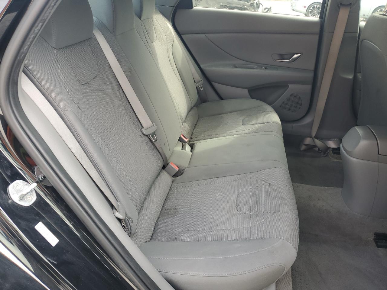 2022 Hyundai Elantra Se VIN: KMHLL4AG8NU303742 Lot: 91771485