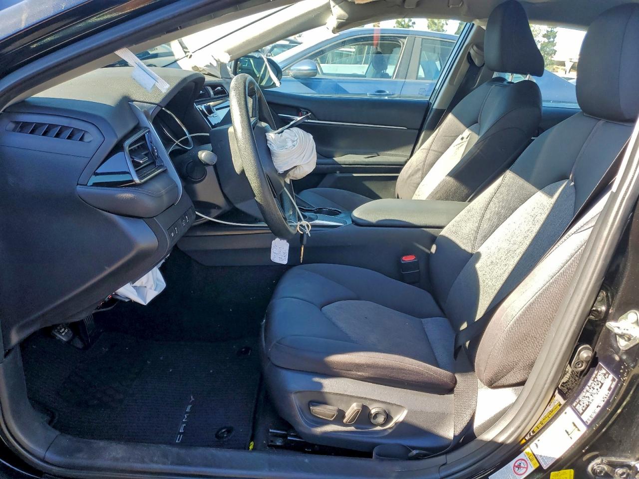 2019 Toyota Camry L VIN: 4T1B11HK5KU712108 Lot: 94419515