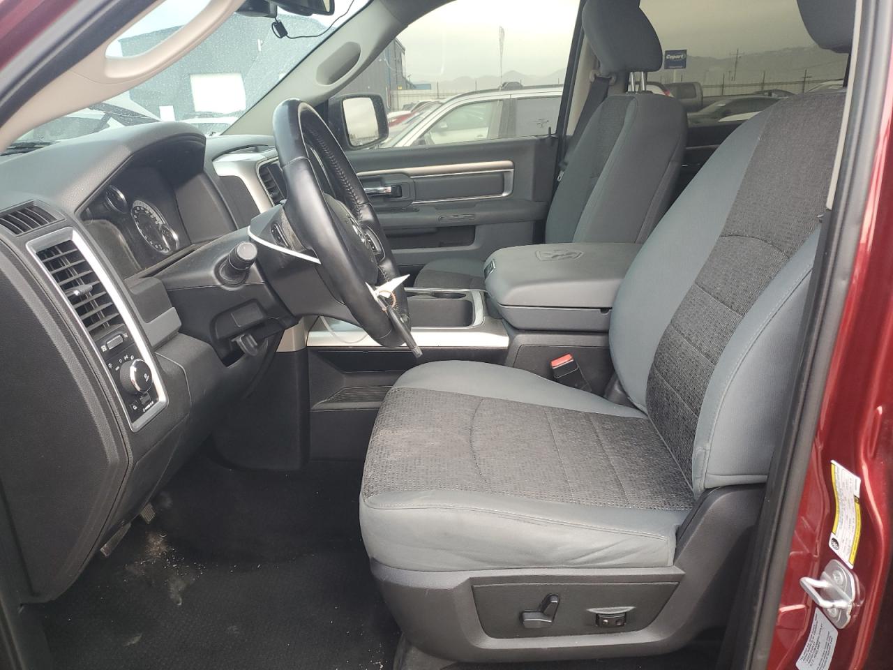 2016 Ram 1500 Slt VIN: 3C6RR7LTXGG344895 Lot: 92056785