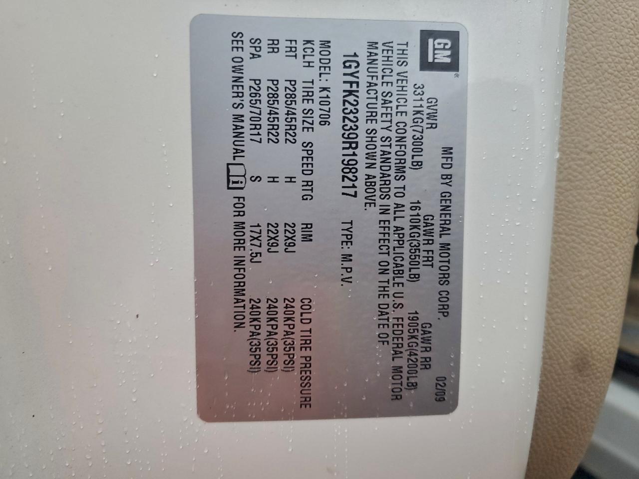 2009 Cadillac Escalade Luxury VIN: 1GYFK23239R198217 Lot: 94437395