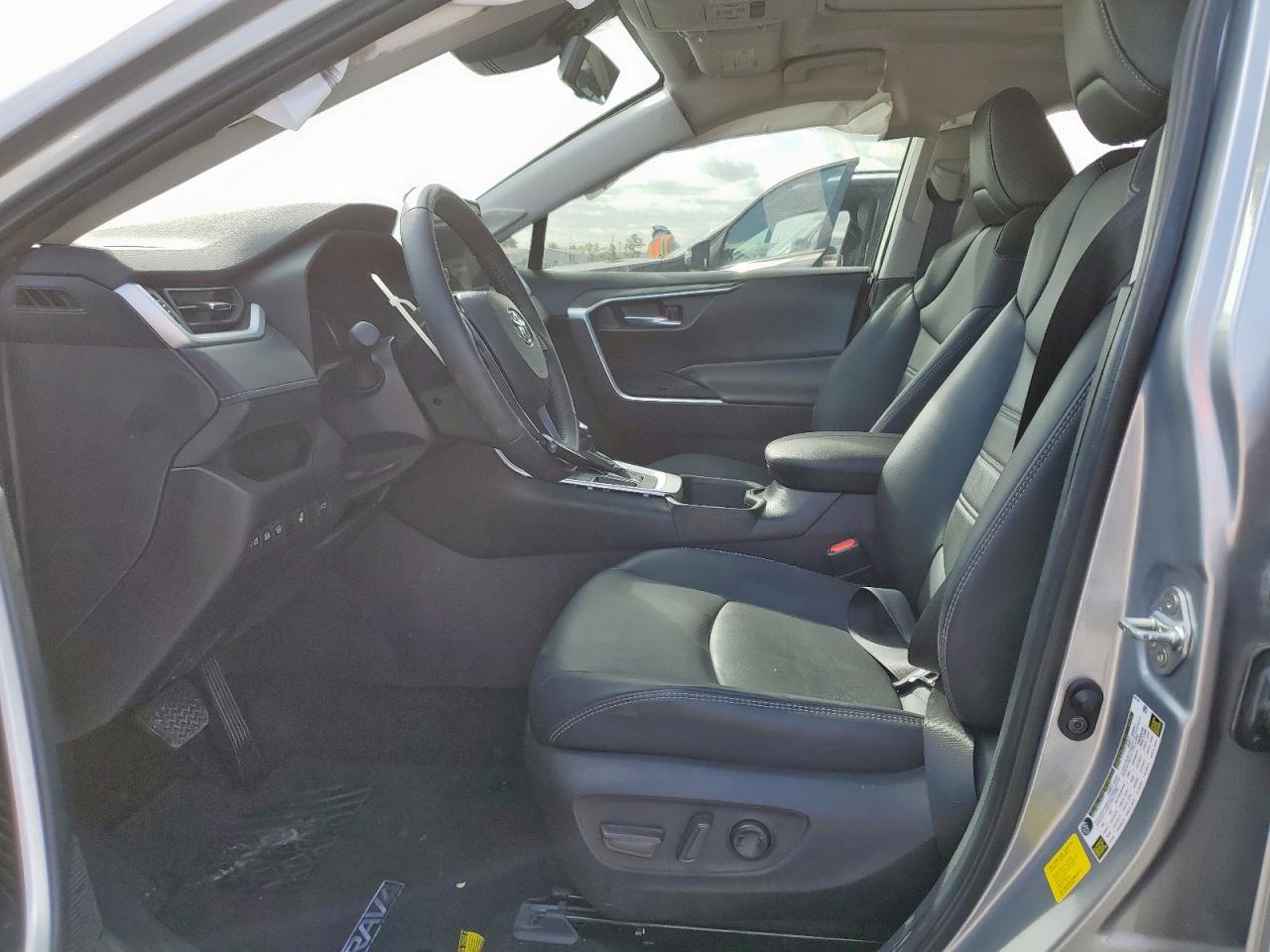 Фото: 2T3C1RFV0PC247205