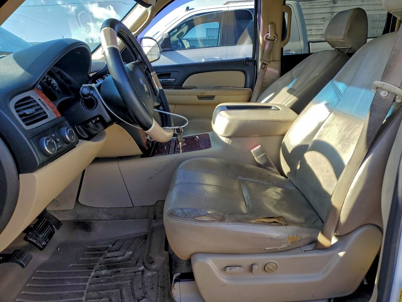 2008 Chevrolet Suburban K1500 Ls VIN: 3GNFK16338G167768 Lot: 93889895