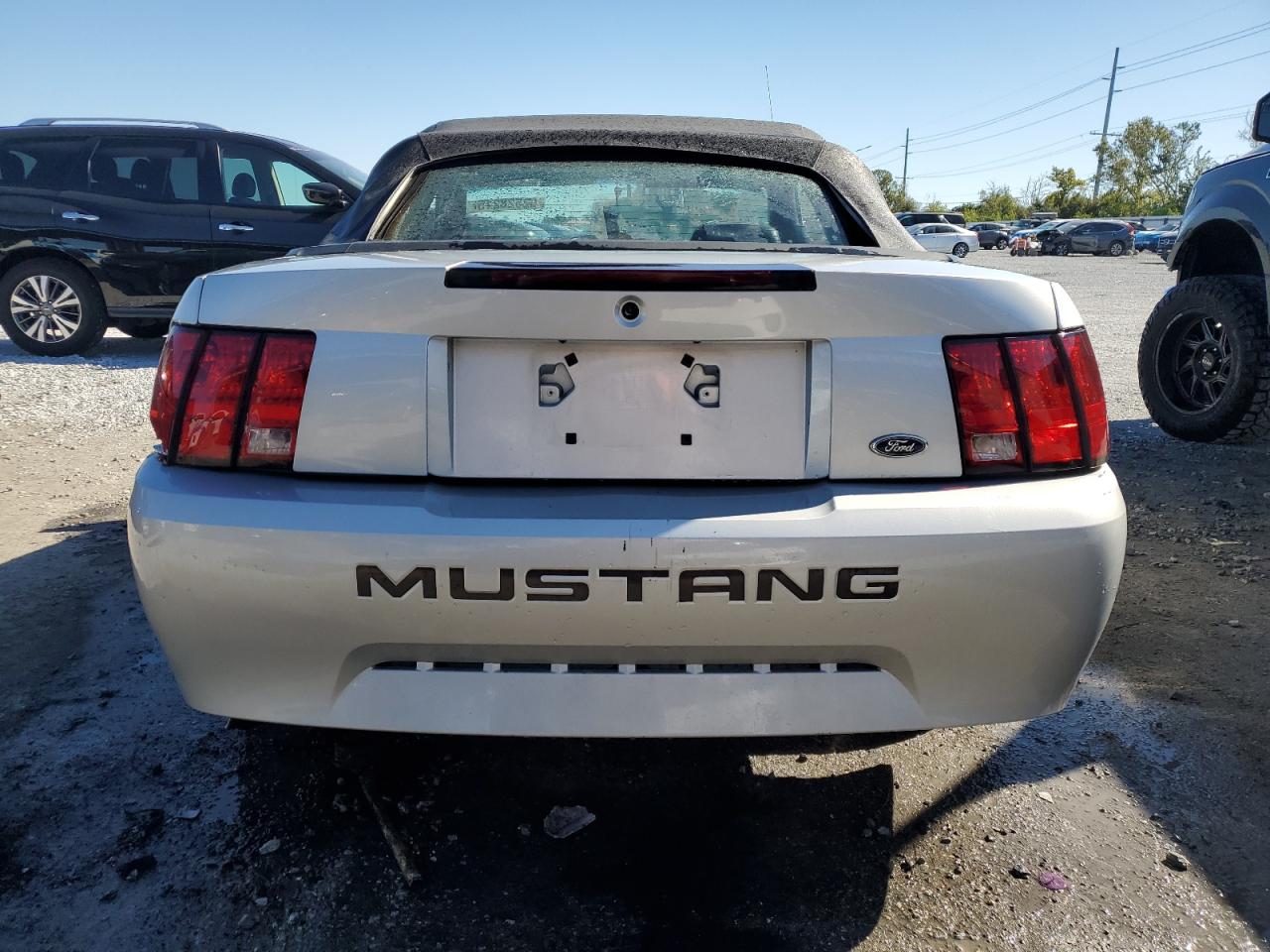 2001 Ford Mustang VIN: 1FAFP44451F135473 Lot: 92528215