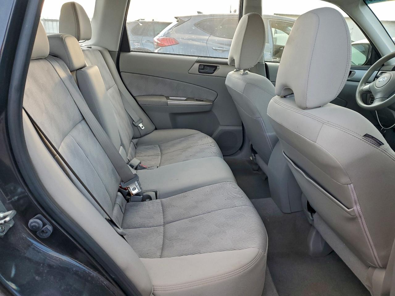 2010 Subaru Forester 2.5X VIN: JF2SH6AC5AH745005 Lot: 93706925