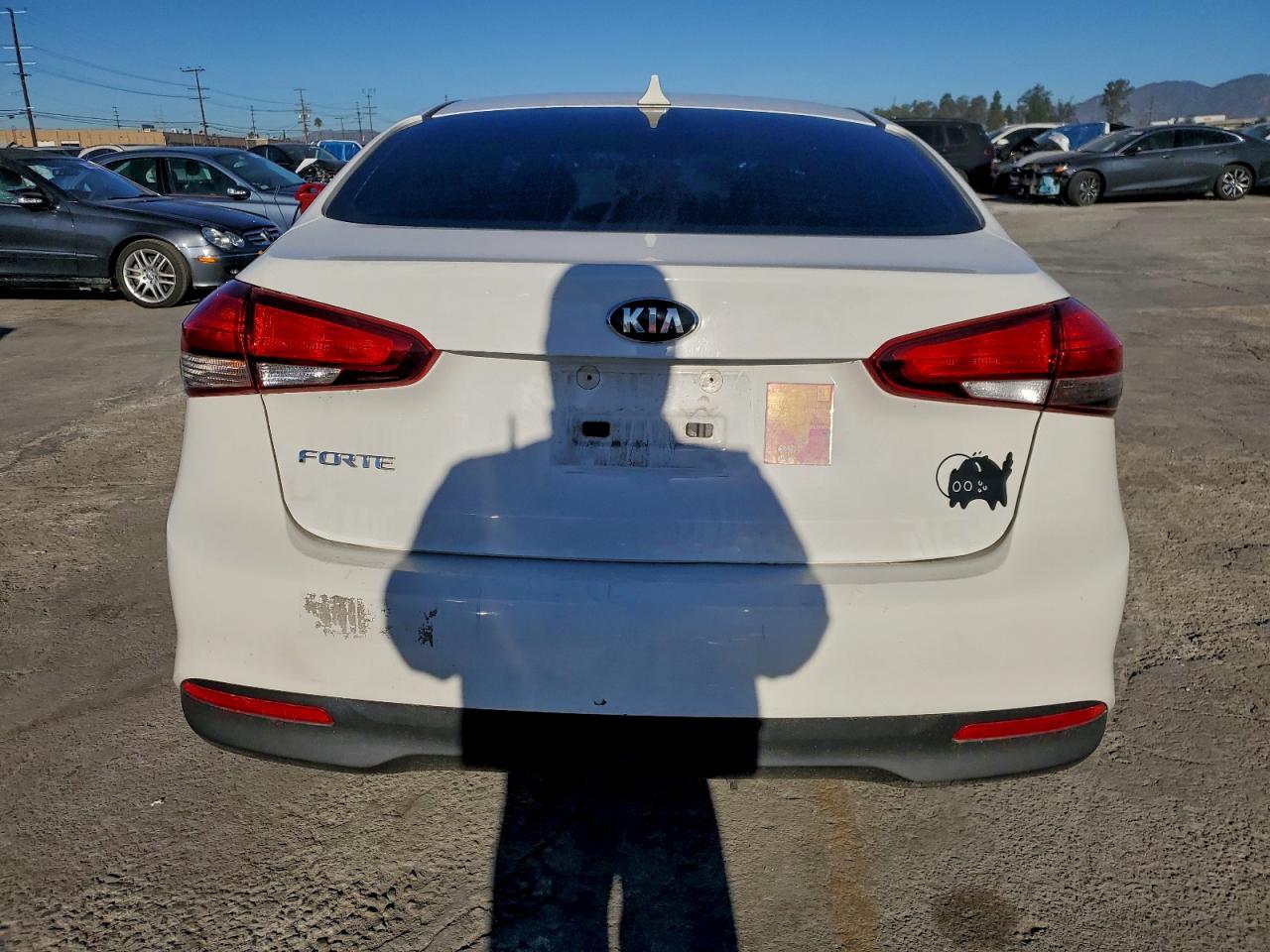 2018 Kia Forte Lx VIN: 3KPFK4A79JE179333 Lot: 94334525
