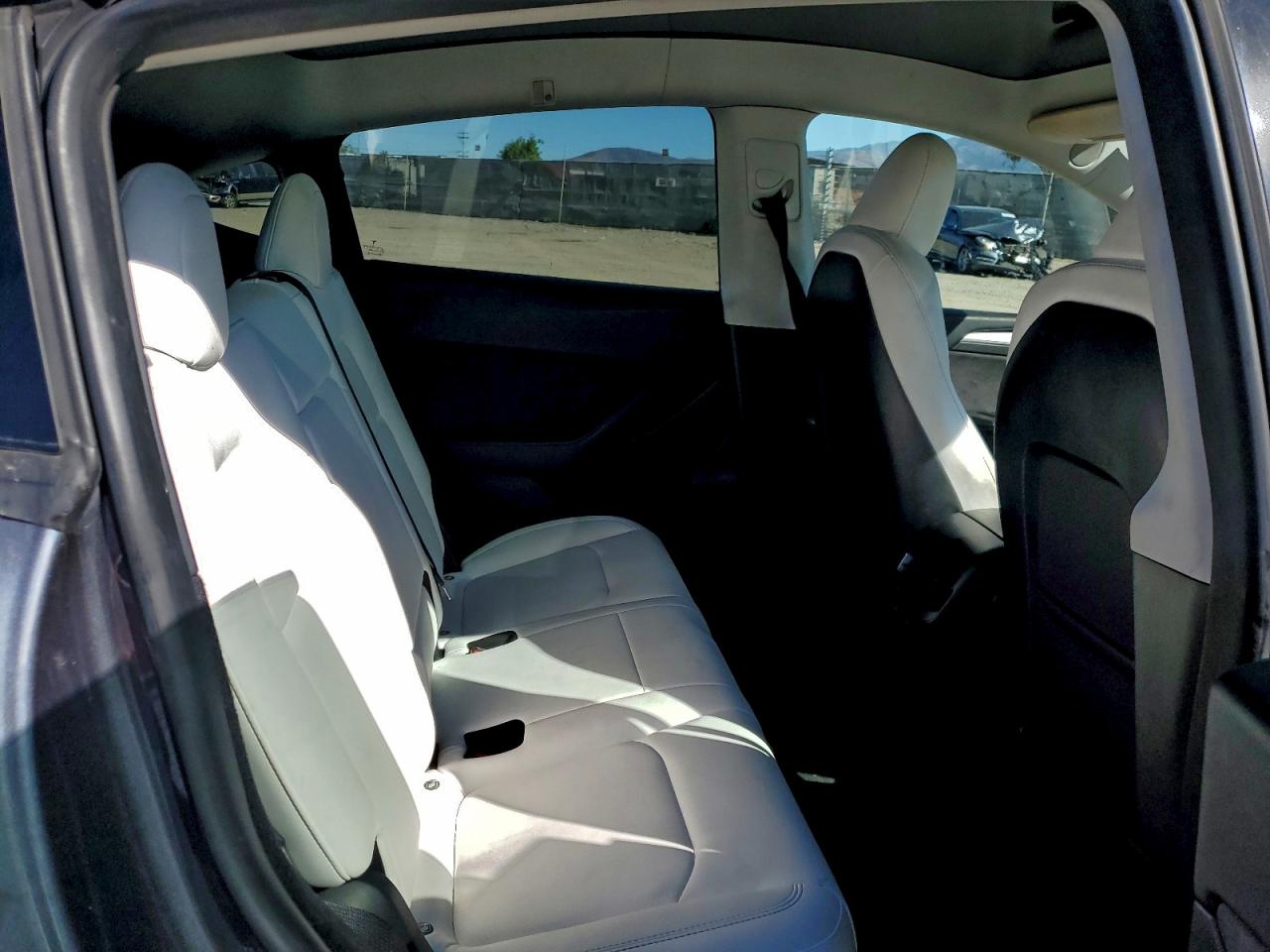 2023 Tesla Model Y VIN: 7SAYGDEE1PF754422 Lot: 94472245