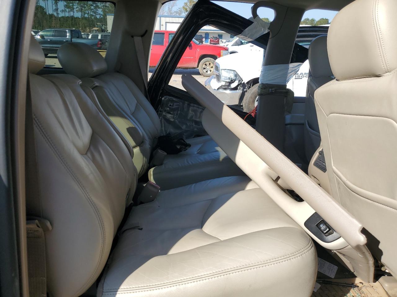 2003 GMC Yukon Xl K1500 VIN: 3GKFK16Z33G170535 Lot: 93323025