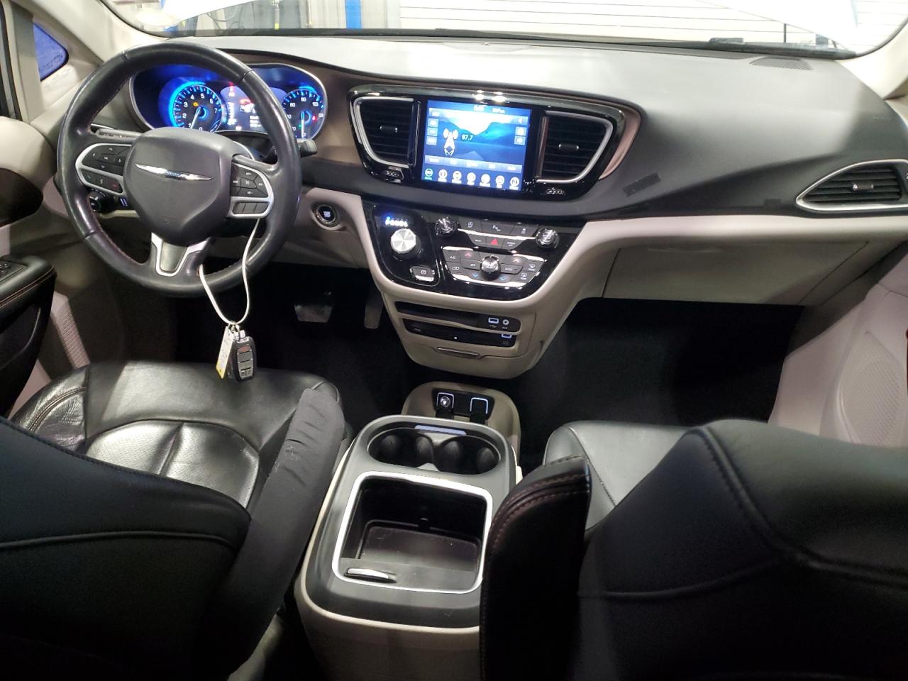 2018 Chrysler Pacifica Touring L Plus VIN: 2C4RC1EG4JR104508 Lot: 92239635