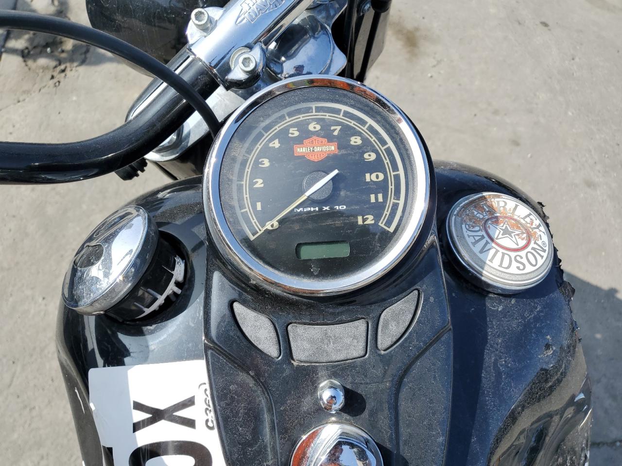 2013 Harley-Davidson Fls Softail Slim VIN: 1HD1JRV12DB011999 Lot: 90739435