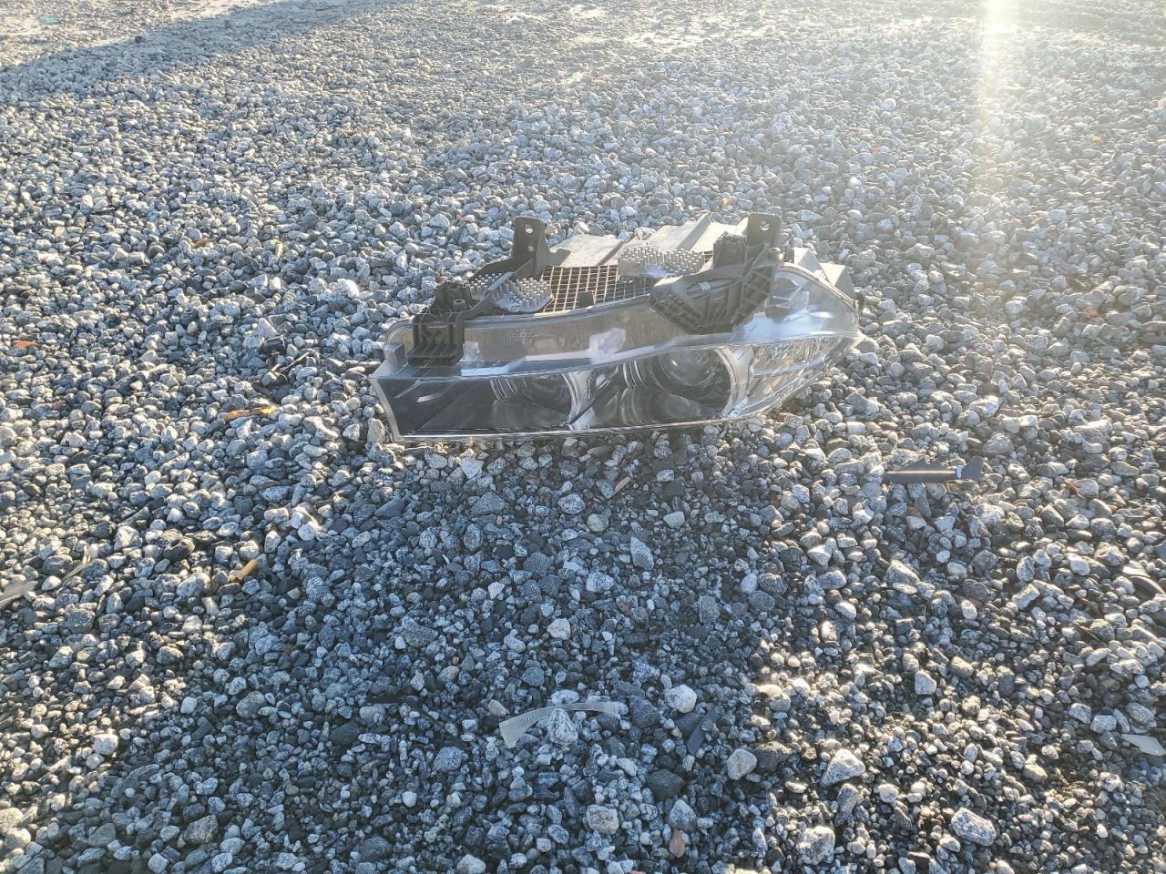 2018 BMW X5 Xdr40E VIN: 5UXKT0C57J0V98224 Lot: 90495185