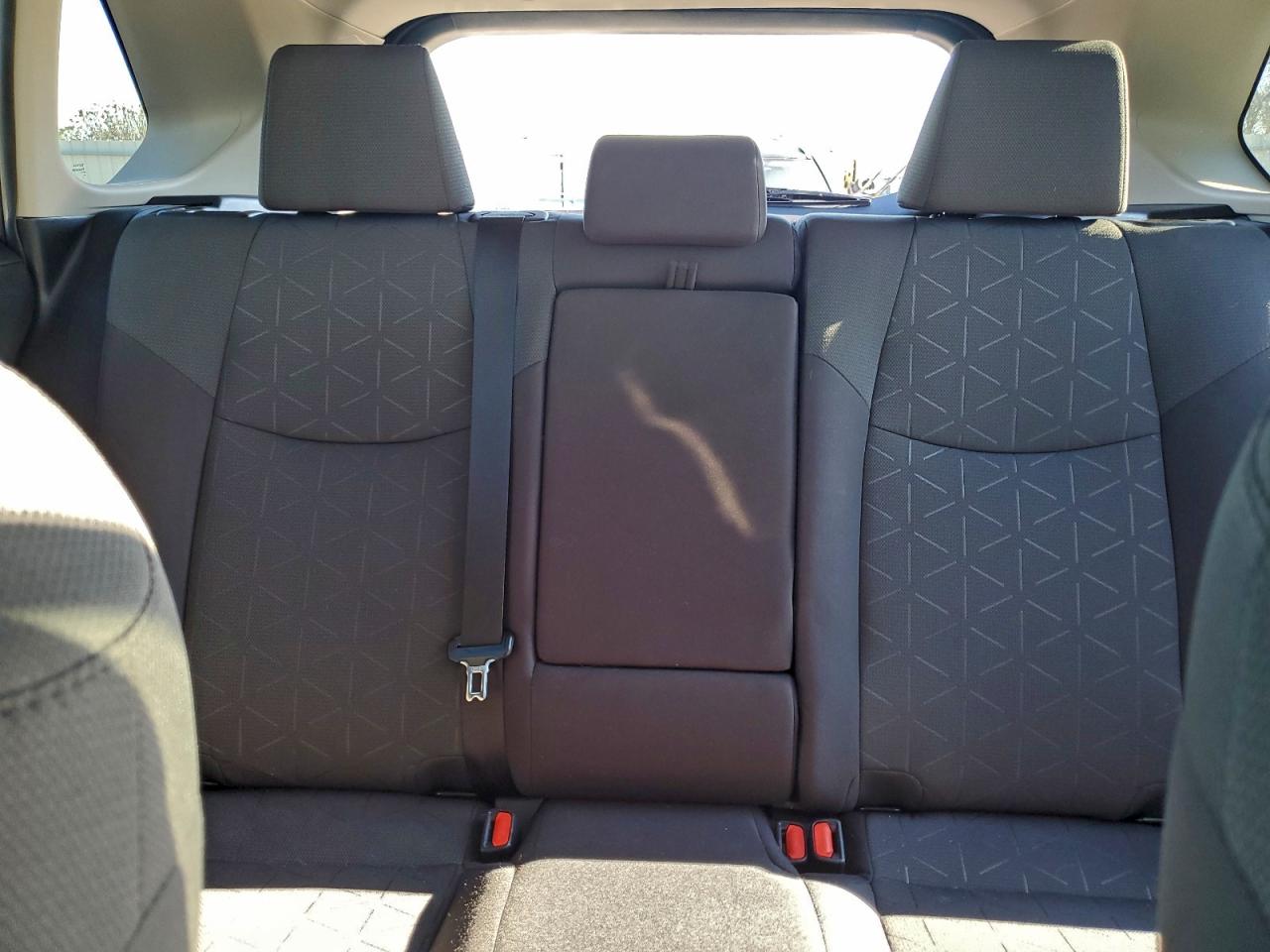 2021 Toyota Rav4 Xle VIN: 2T3W1RFV9MW146087 Lot: 94065655