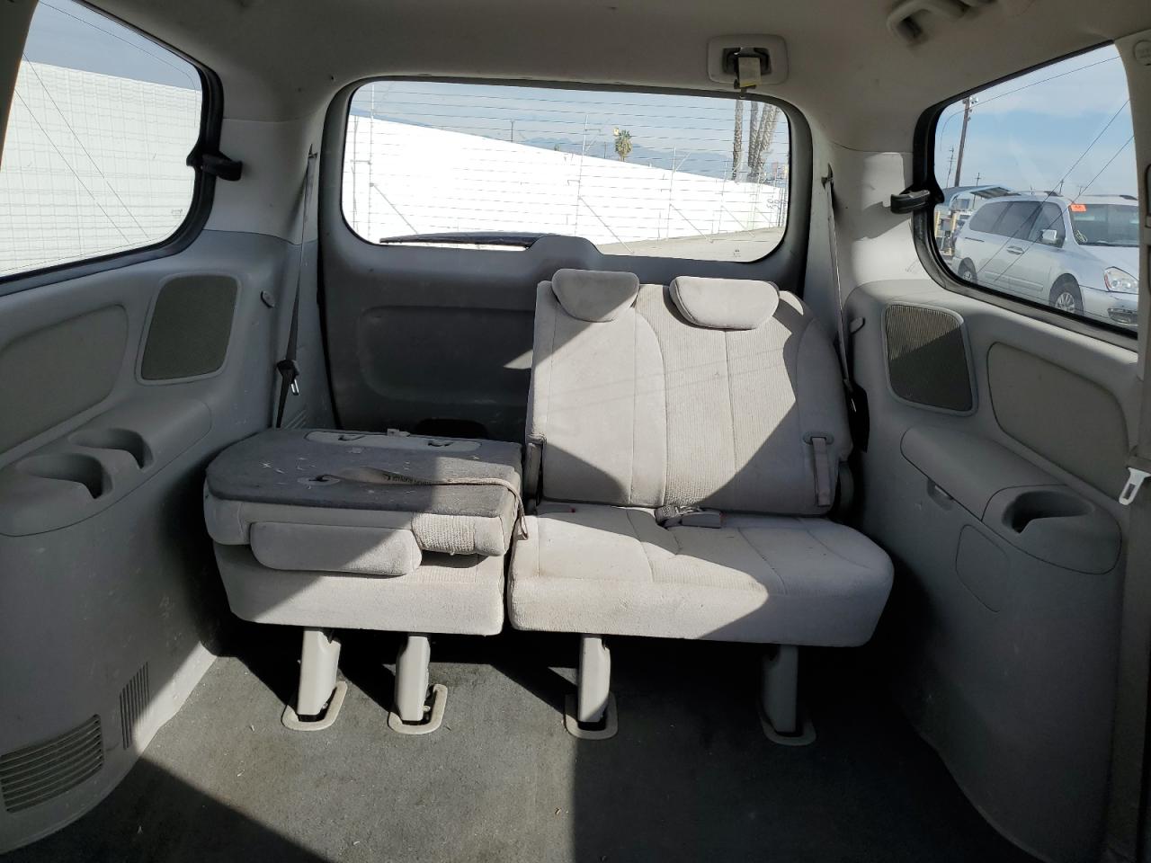 2008 Kia Sedona Ex VIN: KNDMB233686241664 Lot: 92501395