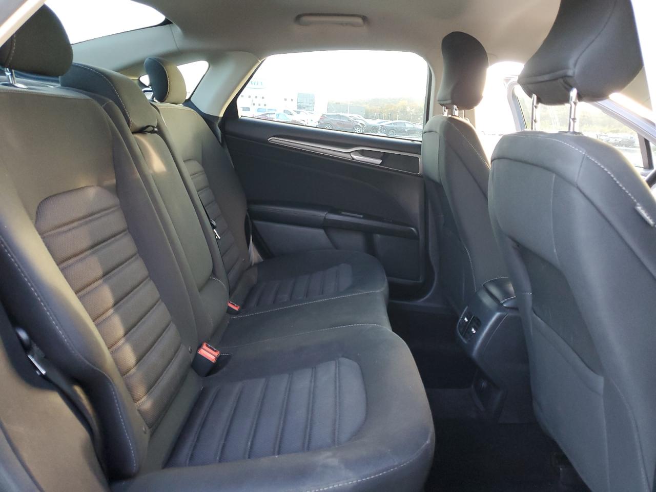 2017 Ford Fusion Se VIN: 3FA6P0H7XHR321973 Lot: 92737845