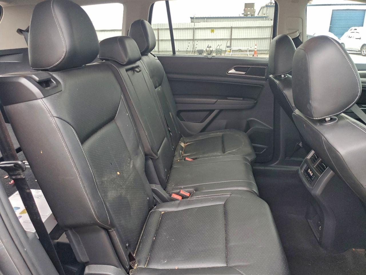 2018 Volkswagen Atlas Se VIN: 1V2LR2CA7JC586147 Lot: 94108065