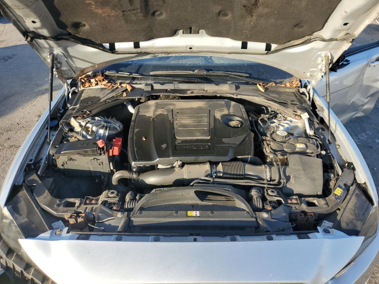 2018 Jaguar Xe Premium VIN: SAJAJ4FX4JCP21694 Lot: 92962215