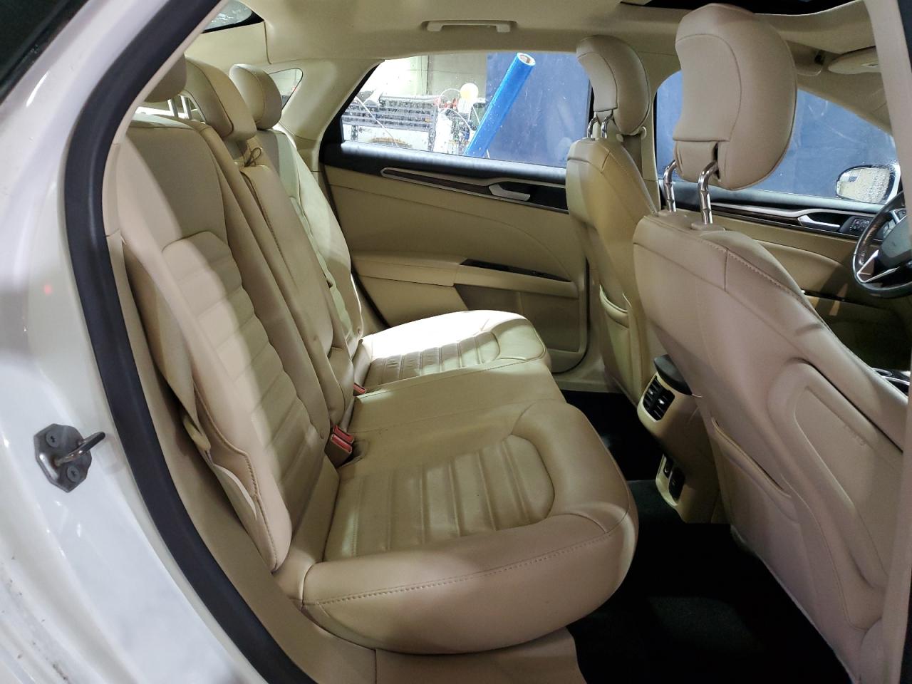 2013 Ford Fusion Se Hybrid VIN: 3FA6P0LU7DR360009 Lot: 92398755