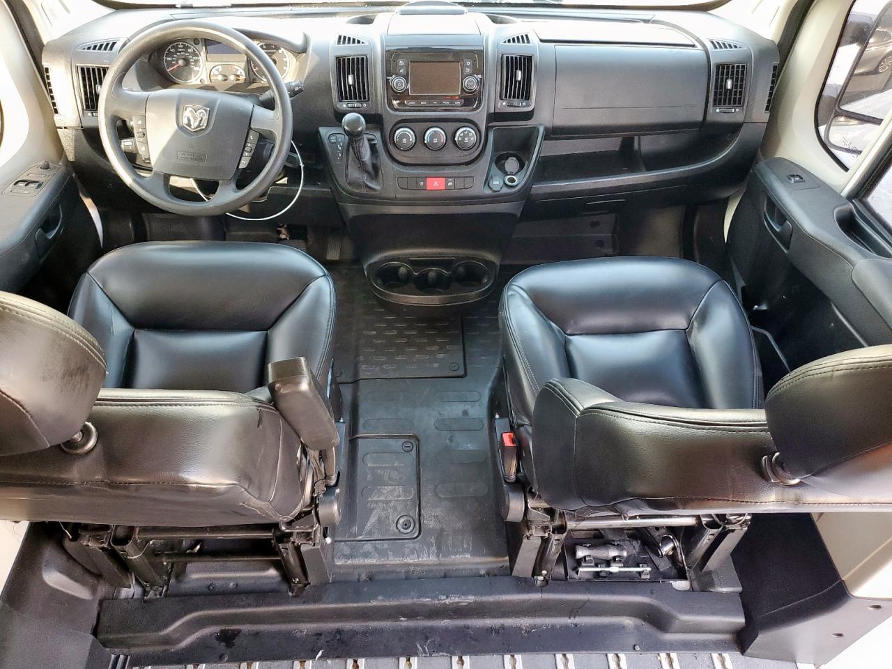 2021 Ram Promaster 2500 Delivery Van VIN: 3C6LRVPG2ME520515 Lot: 93217105