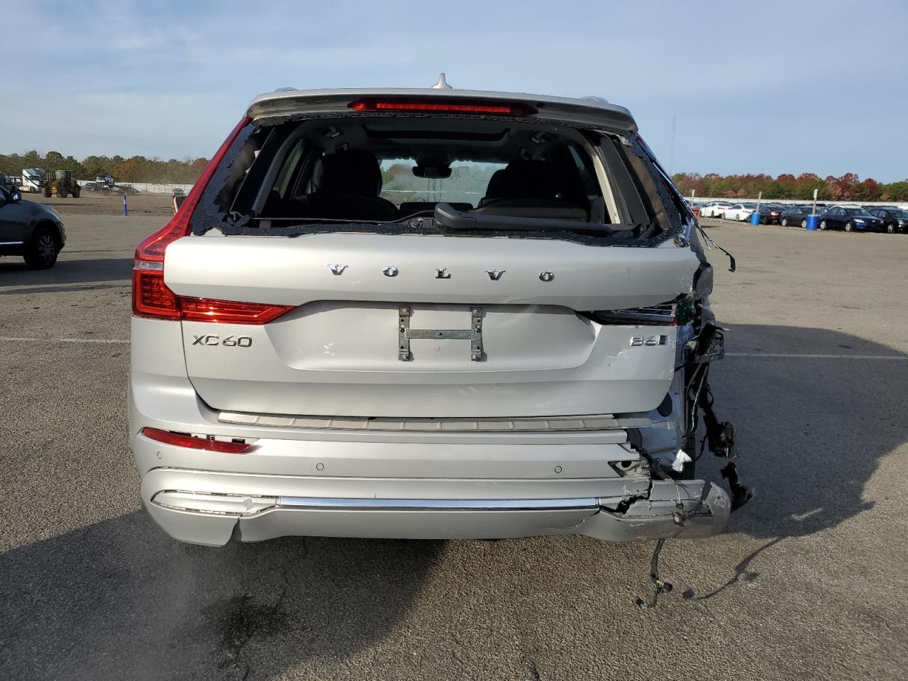 2022 Volvo Xc60 B6 Inscription VIN: YV4062RLXN1086858 Lot: 91633065