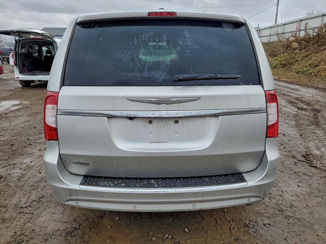 2012 Chrysler Town & Country Touring VIN: 2C4RC1BG2CR135425 Lot: 94056915