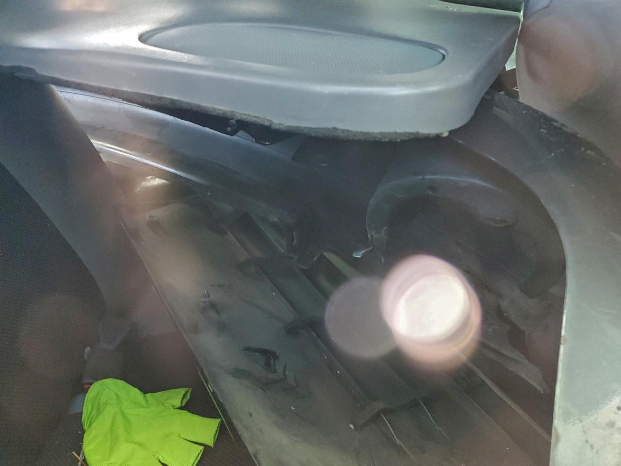 2000 Subaru Legacy Outback VIN: 4S3BH6657Y7621570 Lot: 93951325