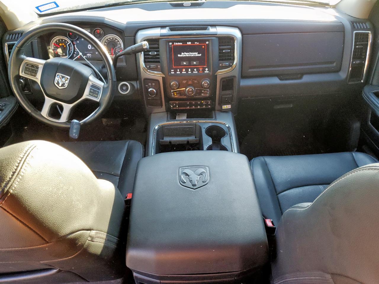 2018 Ram 2500 Laramie VIN: 3C6UR5NL8JG307752 Lot: 91174875