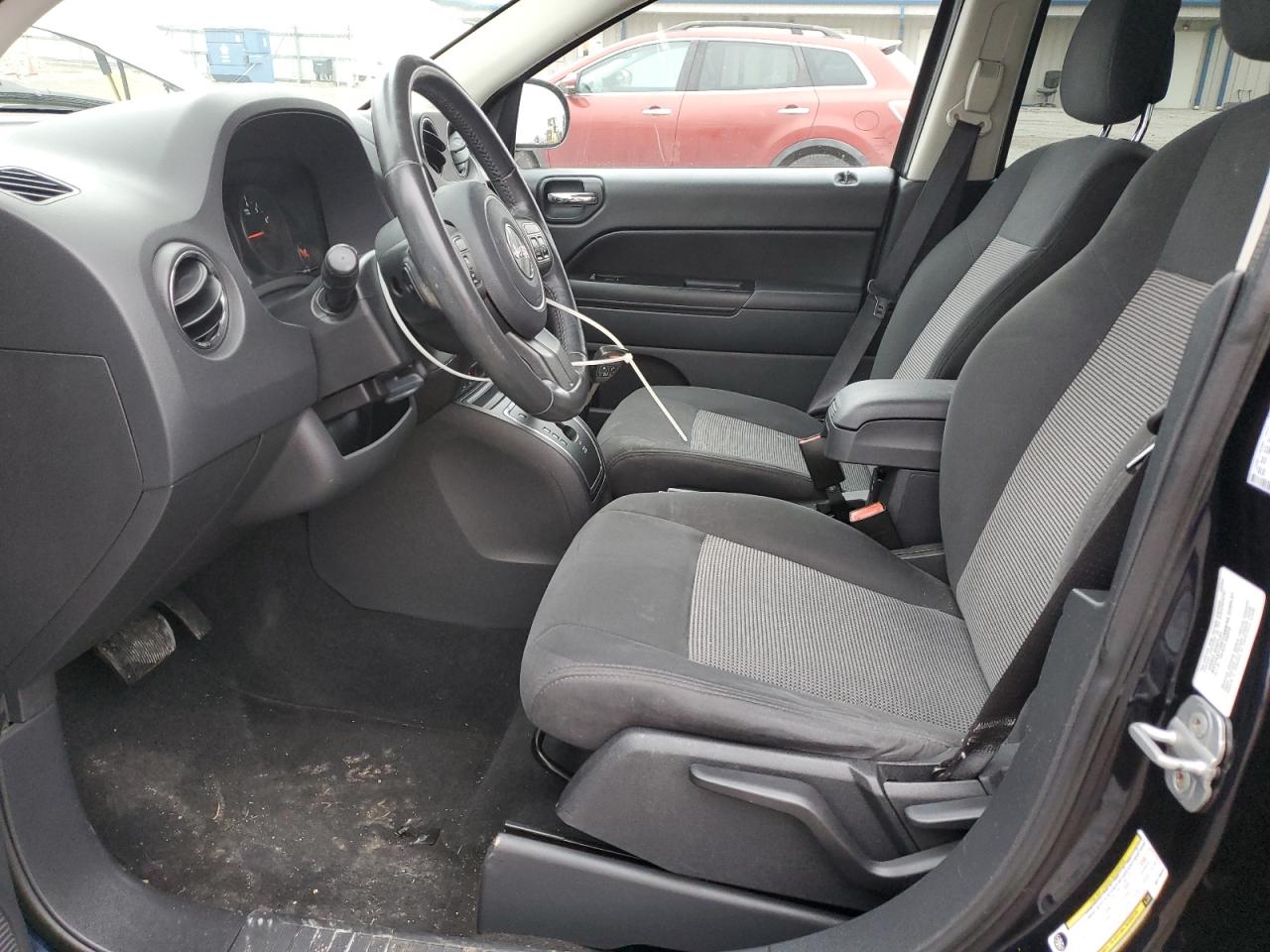 2011 Jeep Compass Sport VIN: 1J4NF1FB3BD170023 Lot: 93670875