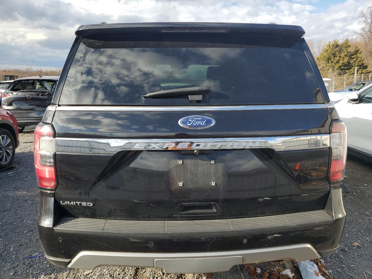 2020 Ford Expedition Limited VIN: 1FMJU2AT1LEA03859 Lot: 87242005