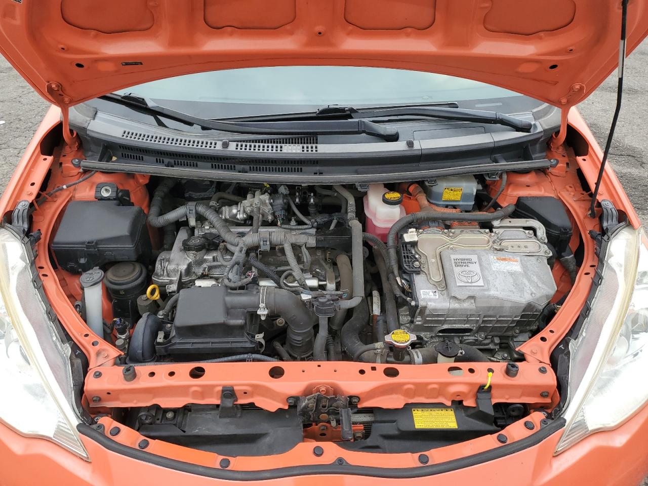 2013 Toyota Prius C VIN: JTDKDTB3XD1055903 Lot: 92491245