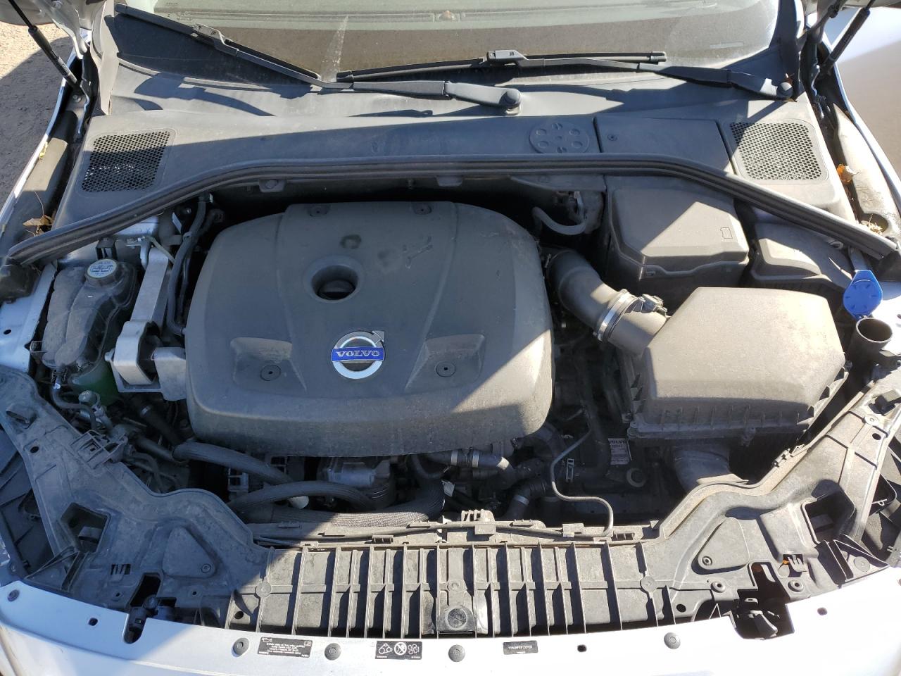 2015 Volvo S60 Premier VIN: YV140MFB1F2301126 Lot: 91624585