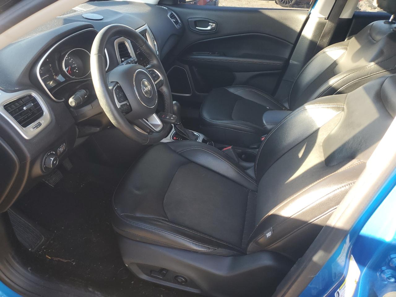 2018 Jeep Compass Latitude VIN: 3C4NJCBB6JT338817 Lot: 92992475