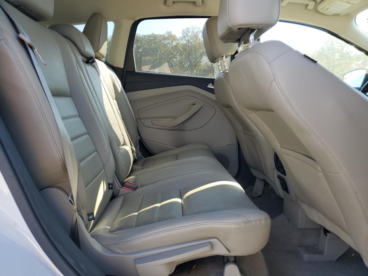 2016 Ford Escape Se VIN: 1FMCU9GX9GUC73302 Lot: 93270235