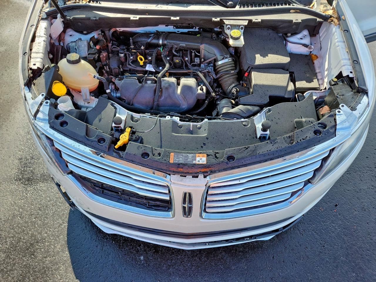 2017 Lincoln Mkc Reserve VIN: 5LMCJ3C92HUL50992 Lot: 94230925