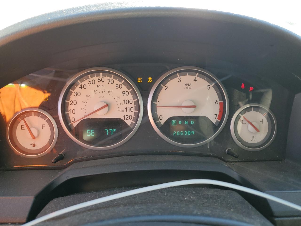 2010 Dodge Grand Caravan Sxt VIN: 2D4RN5D1XAR445218 Lot: 92642685