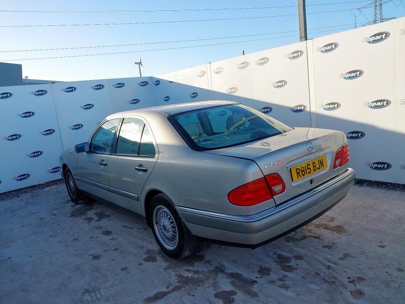 1998 MERCEDES-BENZ E CLASS E240 V6 ELEGANCE 4DR AUTO [5]