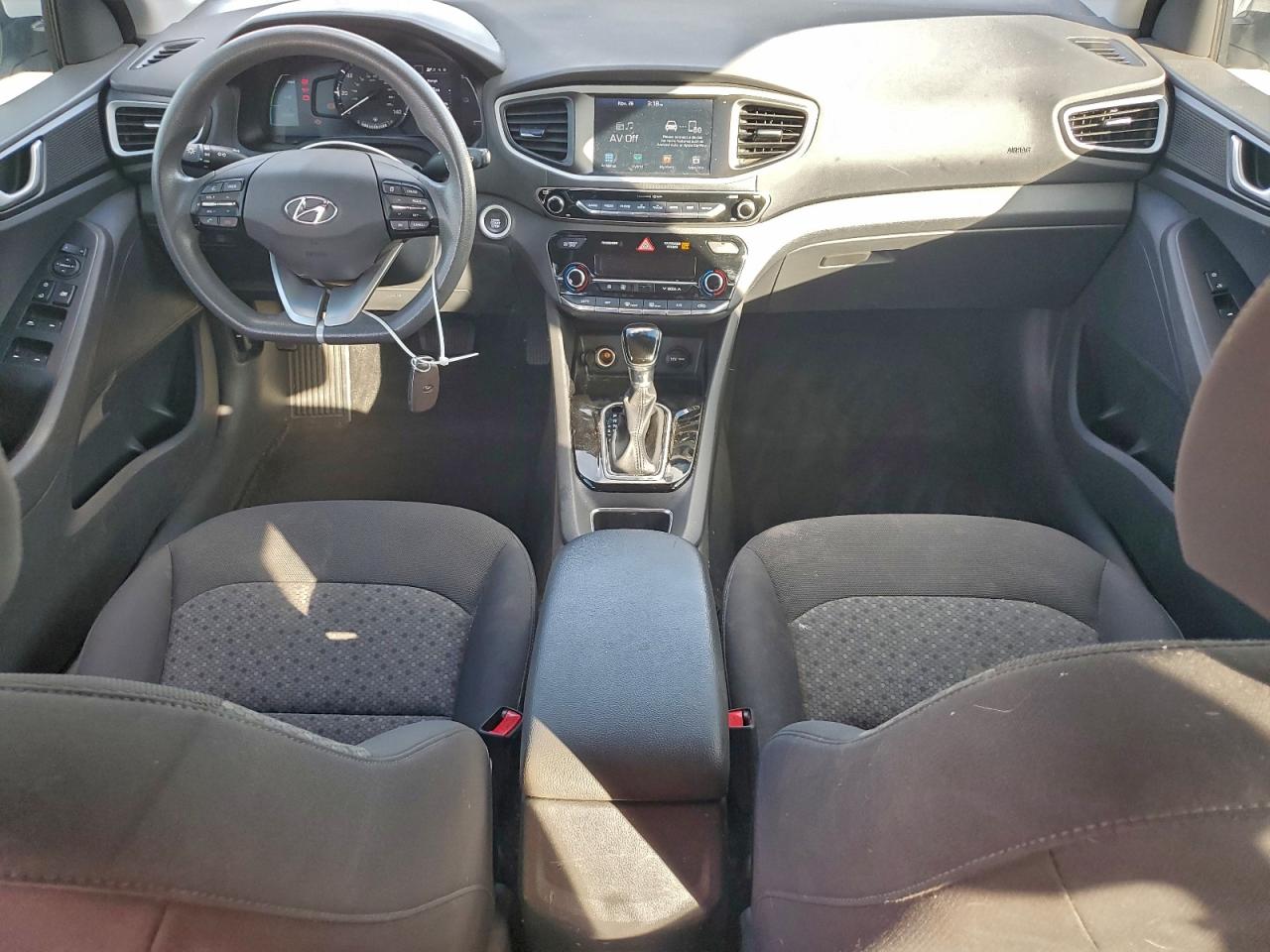 2019 Hyundai Ioniq Blue VIN: KMHC65LC2KU110702 Lot: 94550755