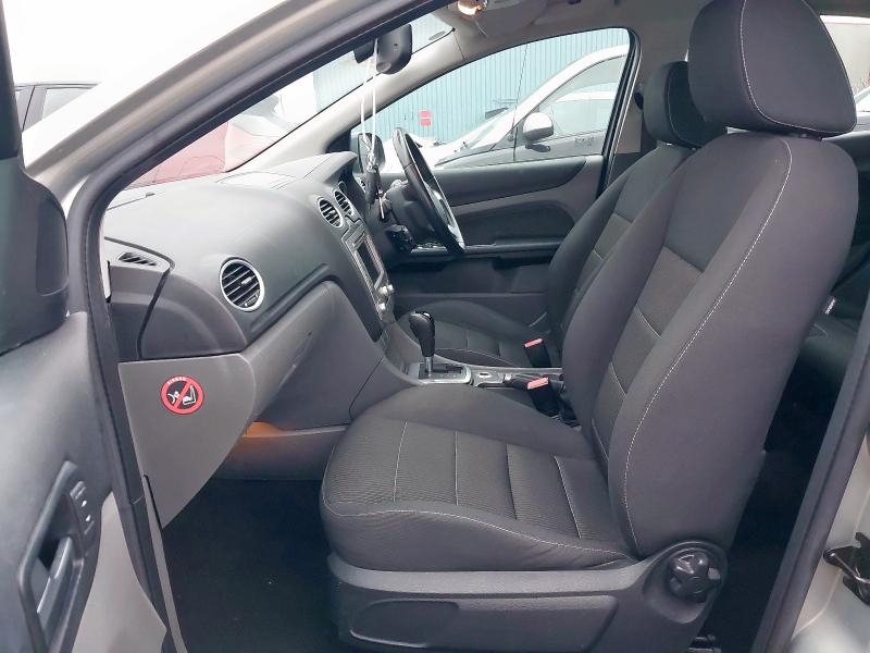 2009 FORD FOCUS 1.6 TITANIUM 5DR AUTO