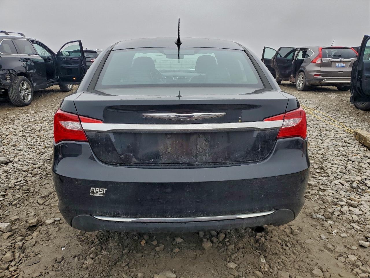 2011 Chrysler 200 Limited VIN: 1C3BC2FB0BN582115 Lot: 93882315