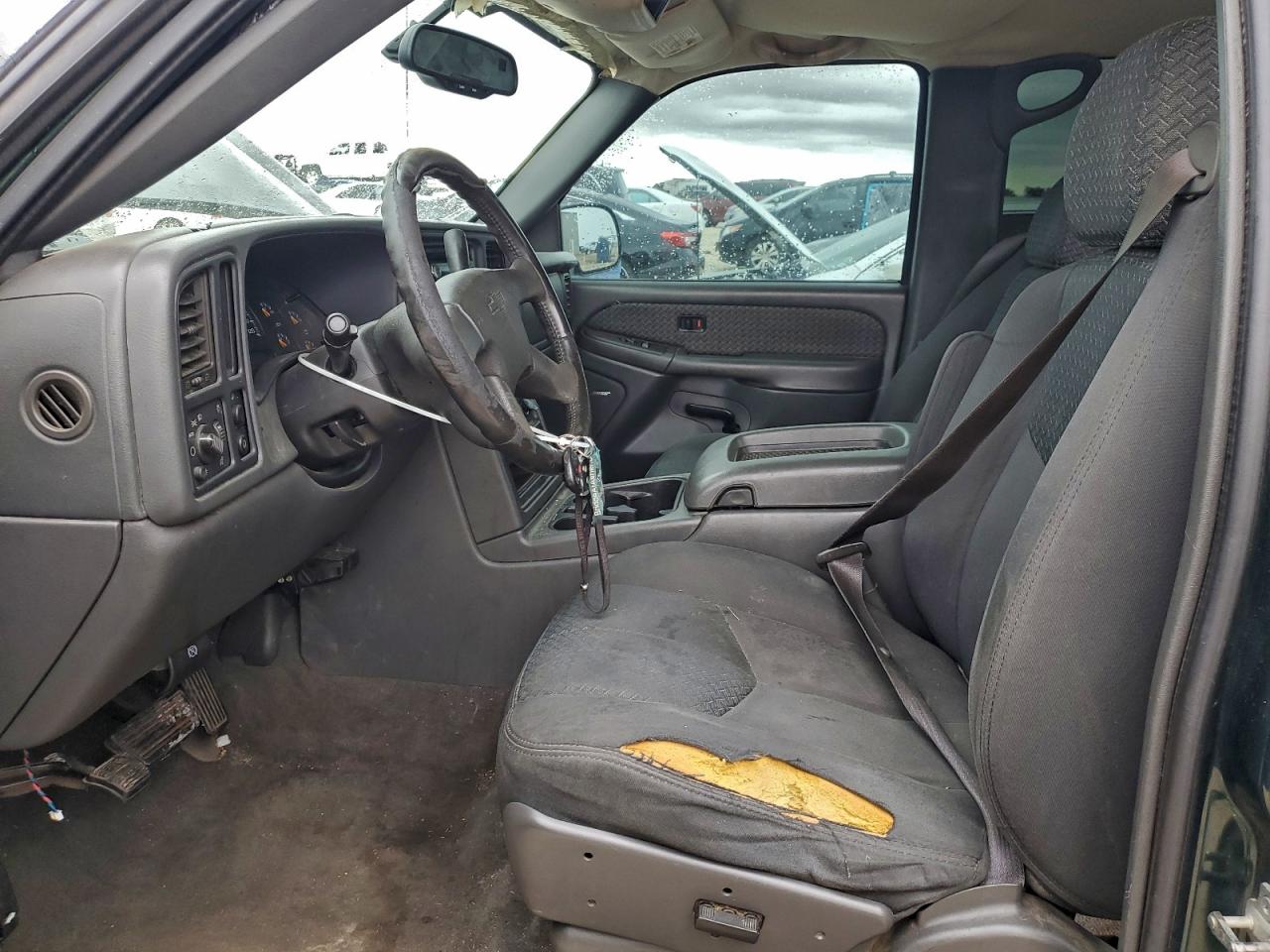 2004 Chevrolet Avalanche C1500 VIN: 3GNEC12T64G308325 Lot: 93309915