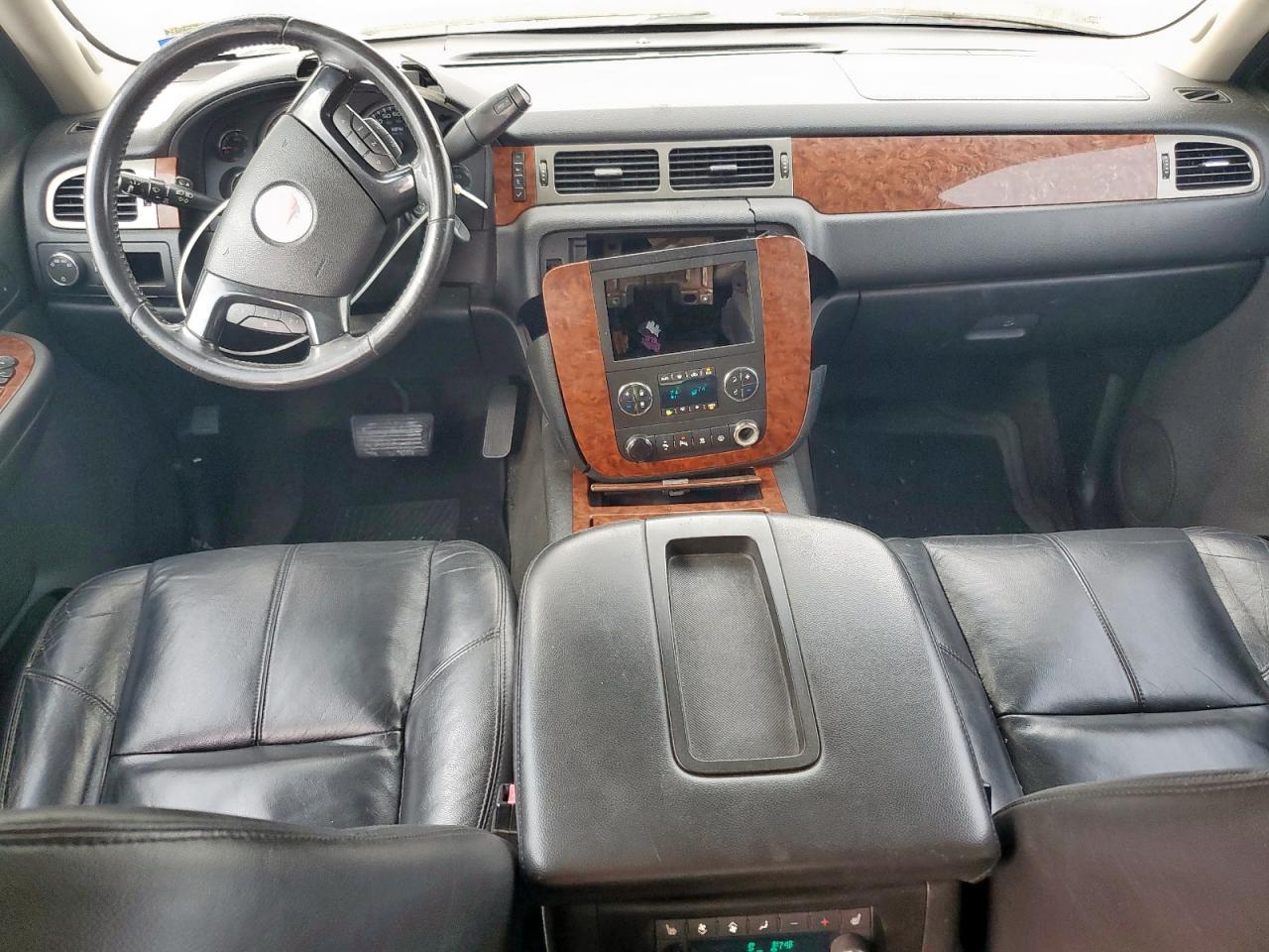 2008 Chevrolet Tahoe C1500 VIN: 1GNFC13018R158137 Lot: 92709745