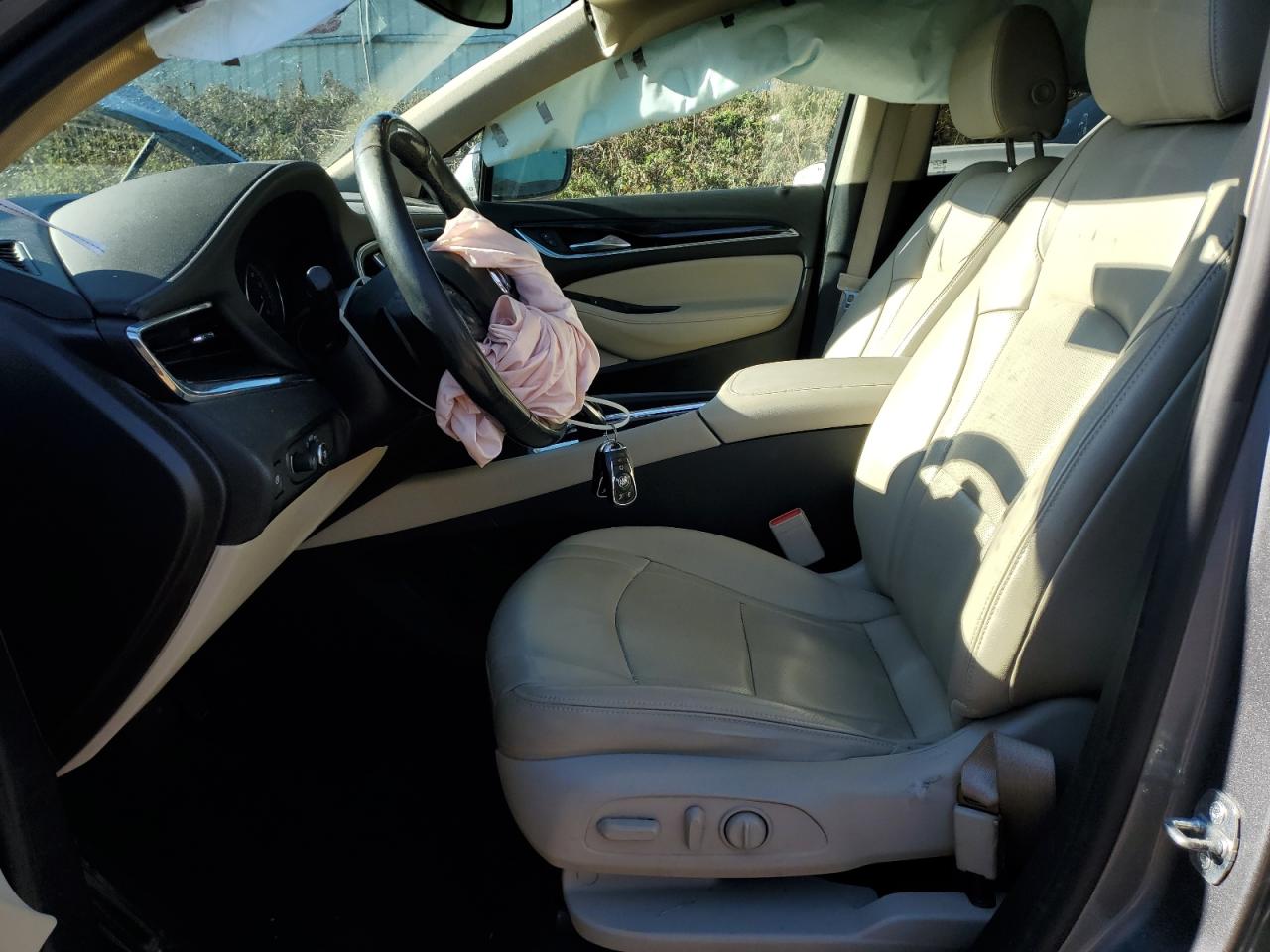 2021 Buick Enclave Essence VIN: 5GAEVAKW8MJ131810 Lot: 92537635