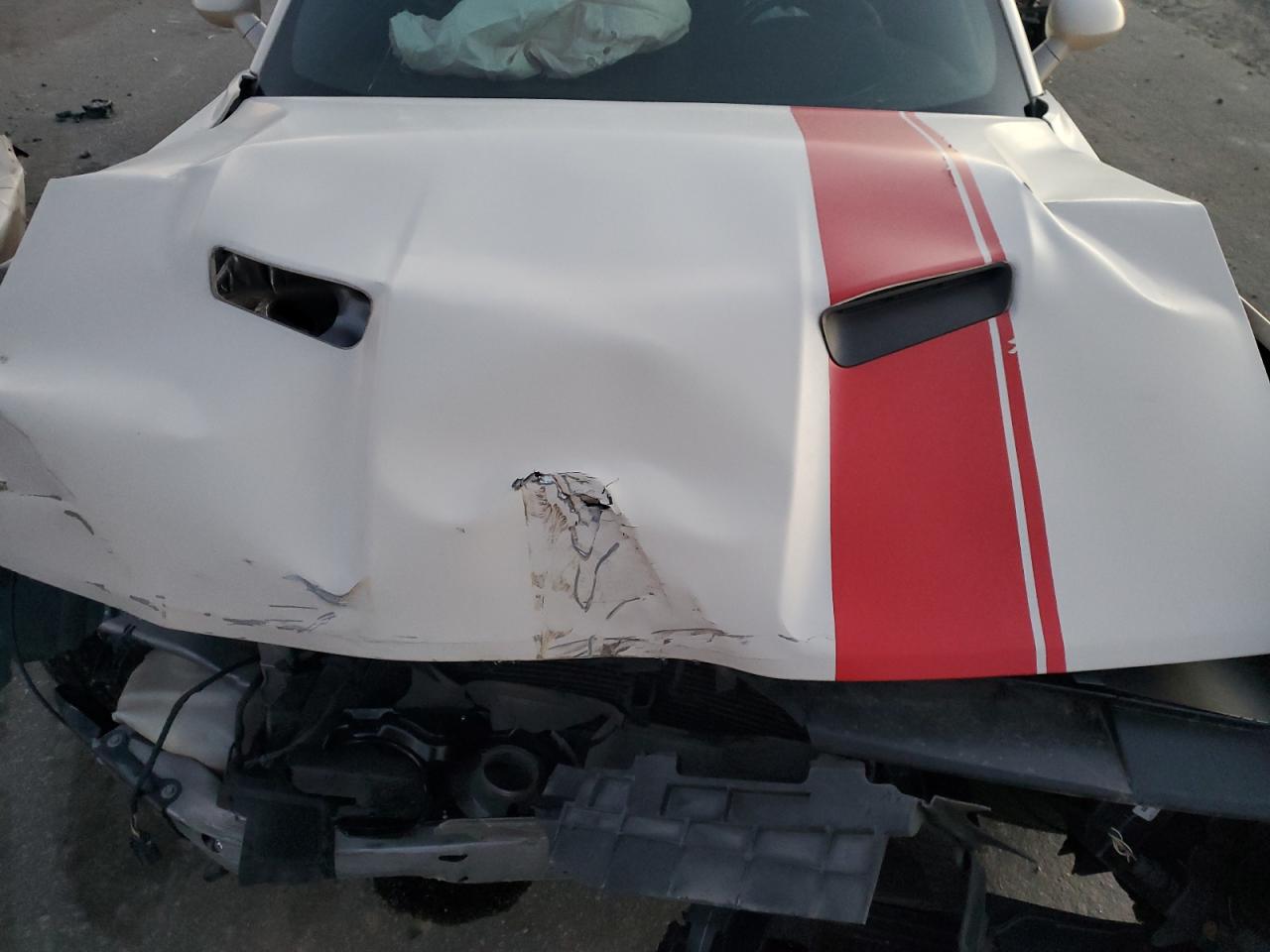 2016 Dodge Challenger Sxt VIN: 2C3CDZAG6GH221629 Lot: 92575845