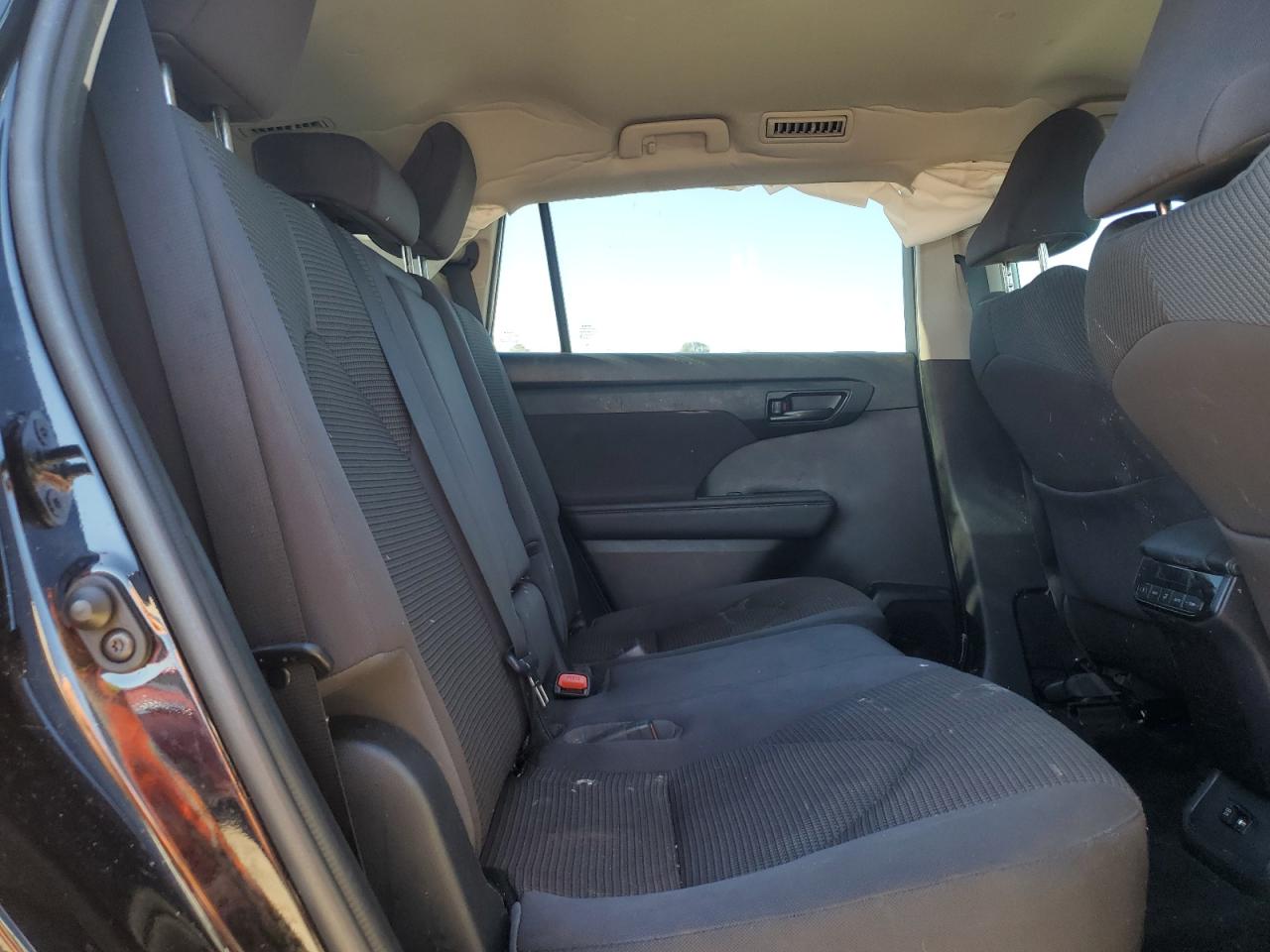 2021 Toyota Highlander L VIN: 5TDCZRAH0MS536400 Lot: 91022815